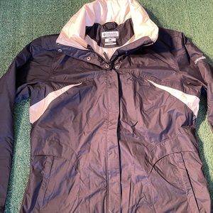 Vintage woman’s Columbia jacket size L